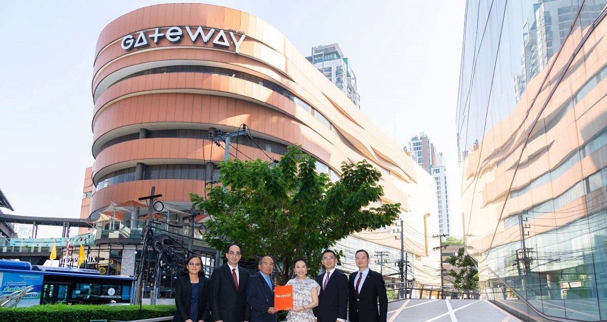 AWC successfully transferred the Leasehold Rights of “Gateway Ekamai” to enhance cash flow,  aims to offer a retail portfolio with more diversity in response to the new lifestyle
