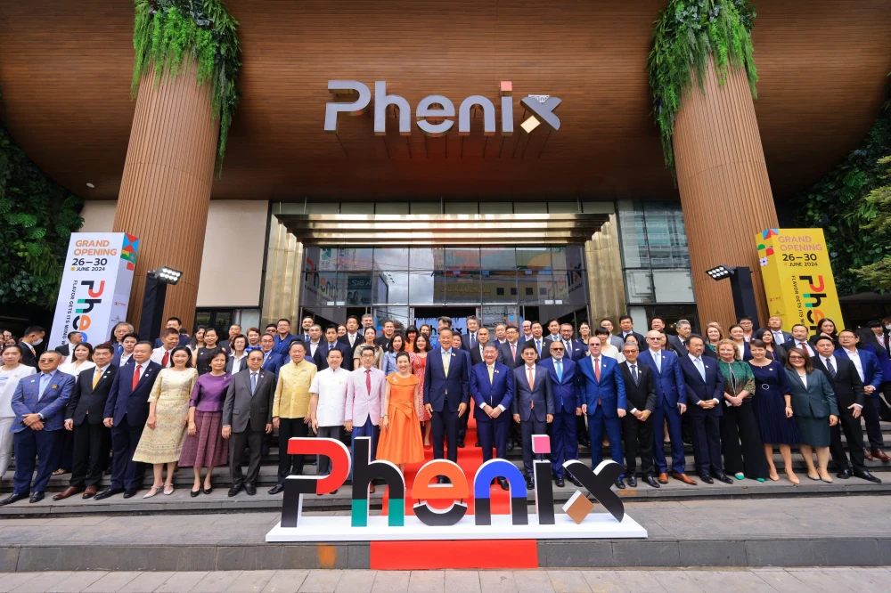 H.E. Prime Minister Srettha Thavisin, International Embassies, Government, and Private Food Sectors Collaborate with AWC to Launch "Phenix," a World-Class Food Hub in Pratunam, Elevating Thailand as a Premier Global Culinary Destination