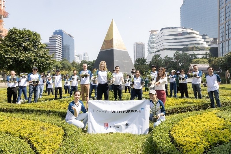 Hilton and DoubleTree by Hilton Sukhumvit hosted an activity to plant 400 trees at Benjasiri Park as part of Hilton’s Global Travel With Purpose Week.